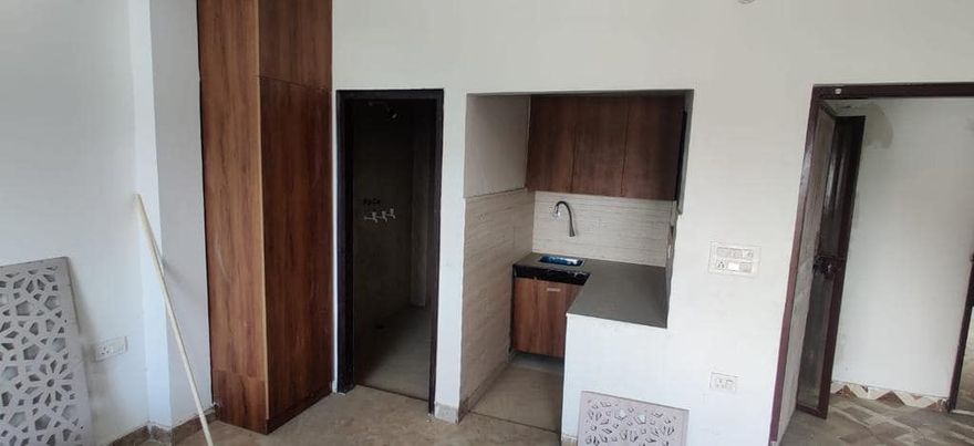 Single Room · Furnished · Apartment
