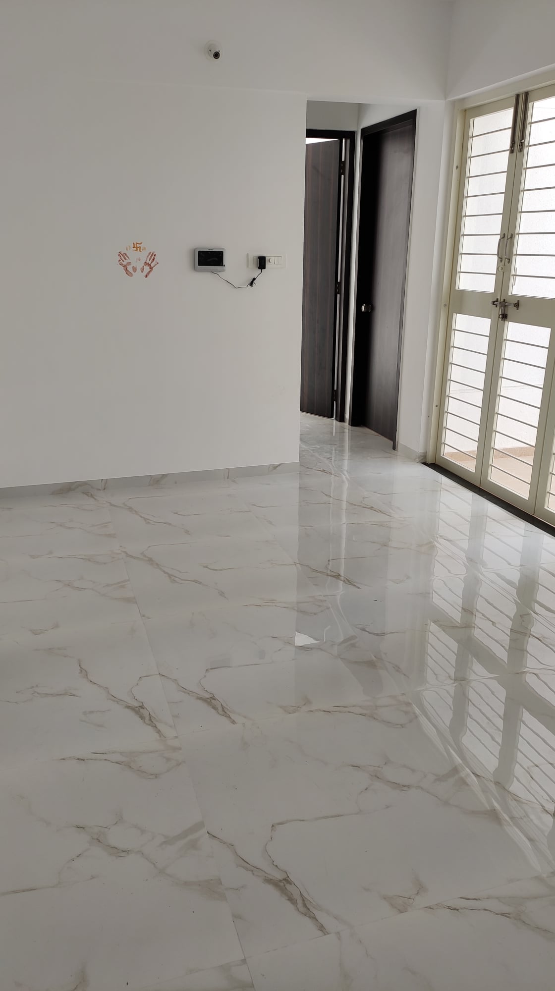 2BHK · Semi Furnished · Apartment