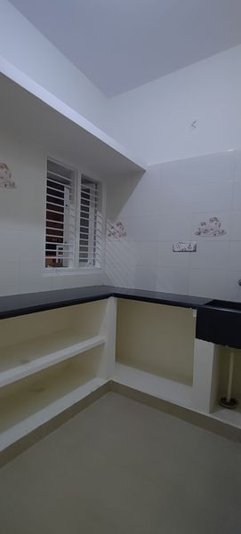1BHK · Semi Furnished · Apartment
