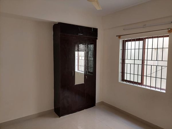 1BHK · Semi Furnished · Apartment