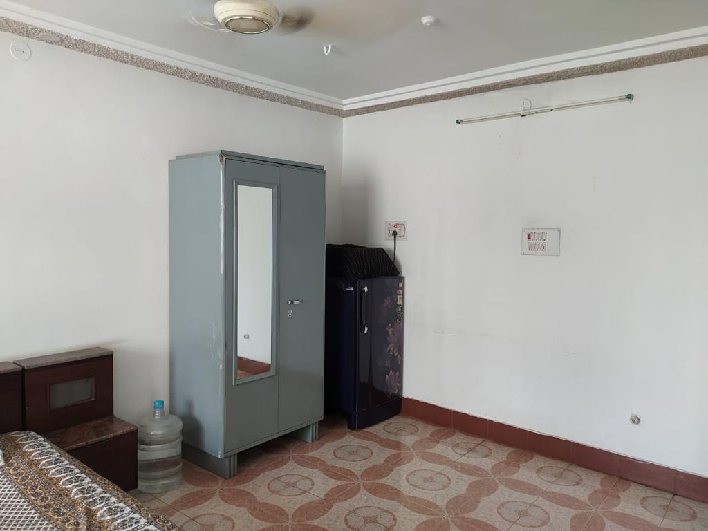 1RK · Furnished