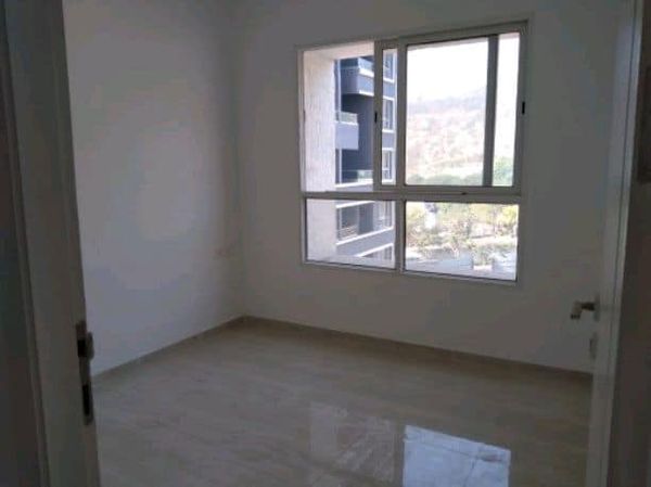 1BHK · Semi Furnished · Apartment