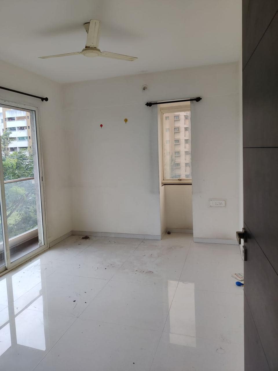 1BHK · Semi Furnished · Apartment
