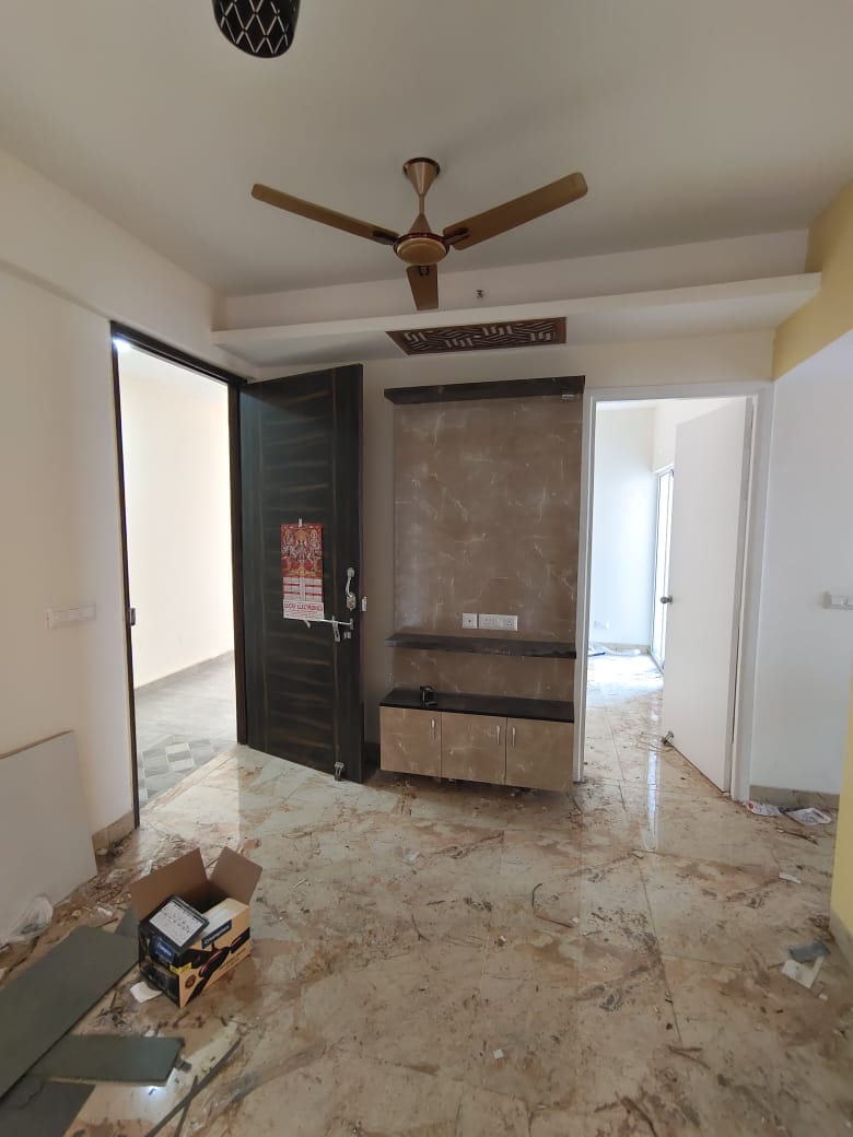 2BHK · Semi Furnished · Apartment