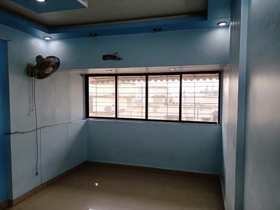 1BHK · Semi Furnished · Apartment