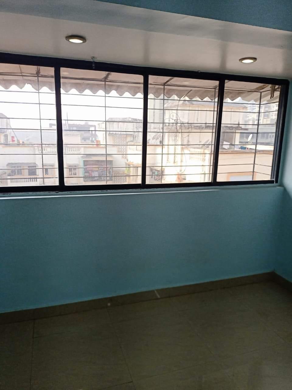 1BHK · Semi Furnished · Apartment