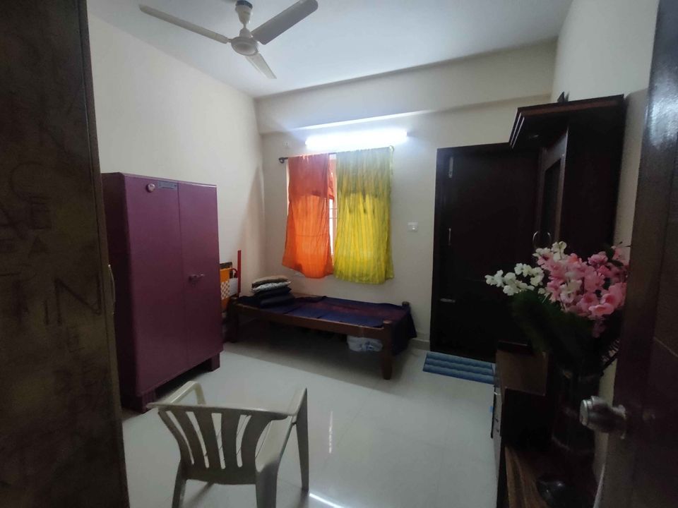 2BHK · Semi Furnished · Apartment