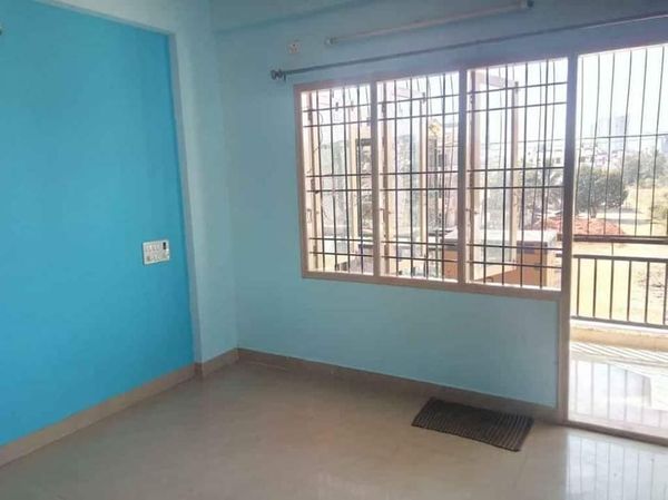 2BHK · Semi Furnished · Apartment