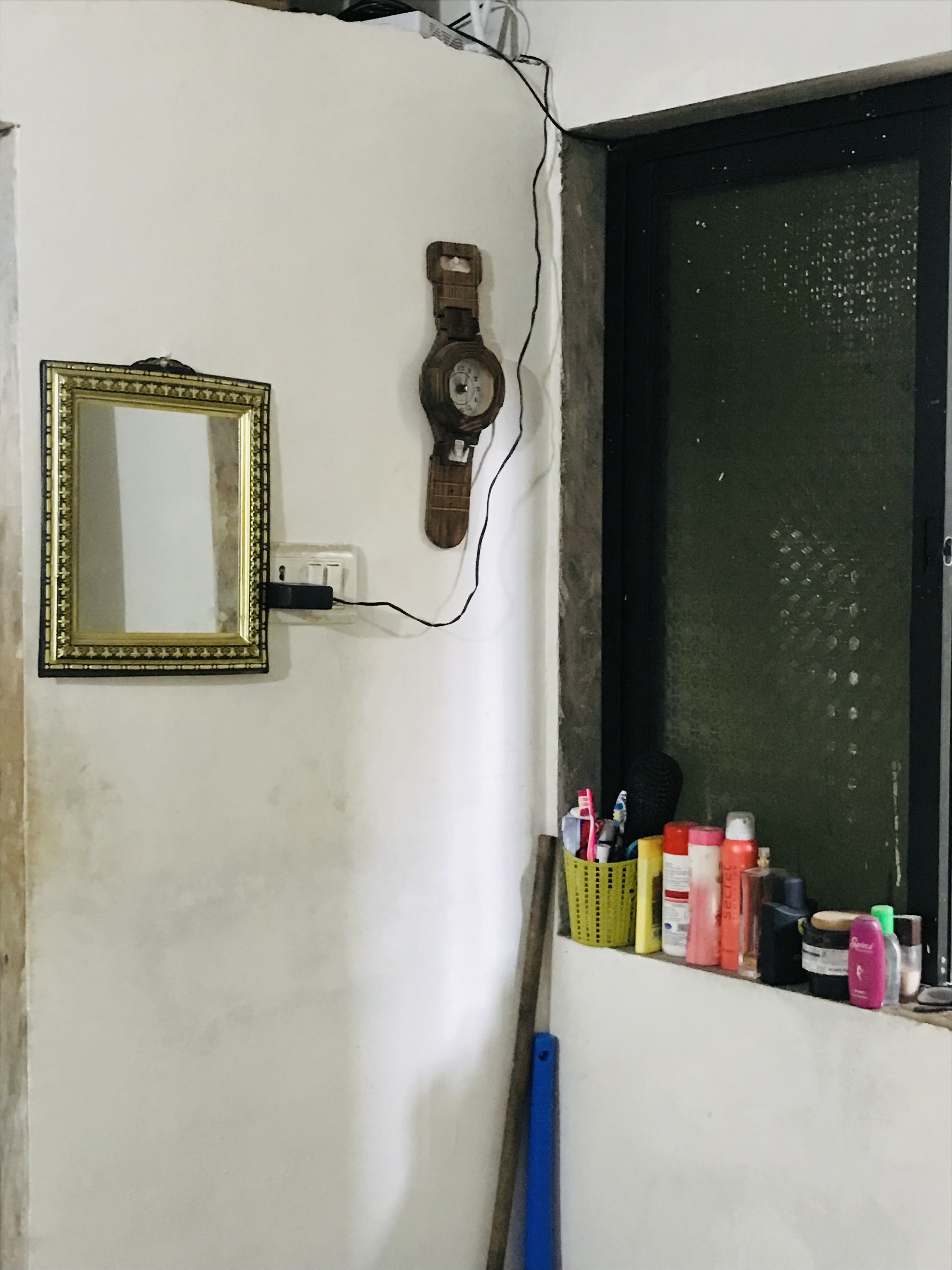 1BHK · Semi Furnished · Apartment