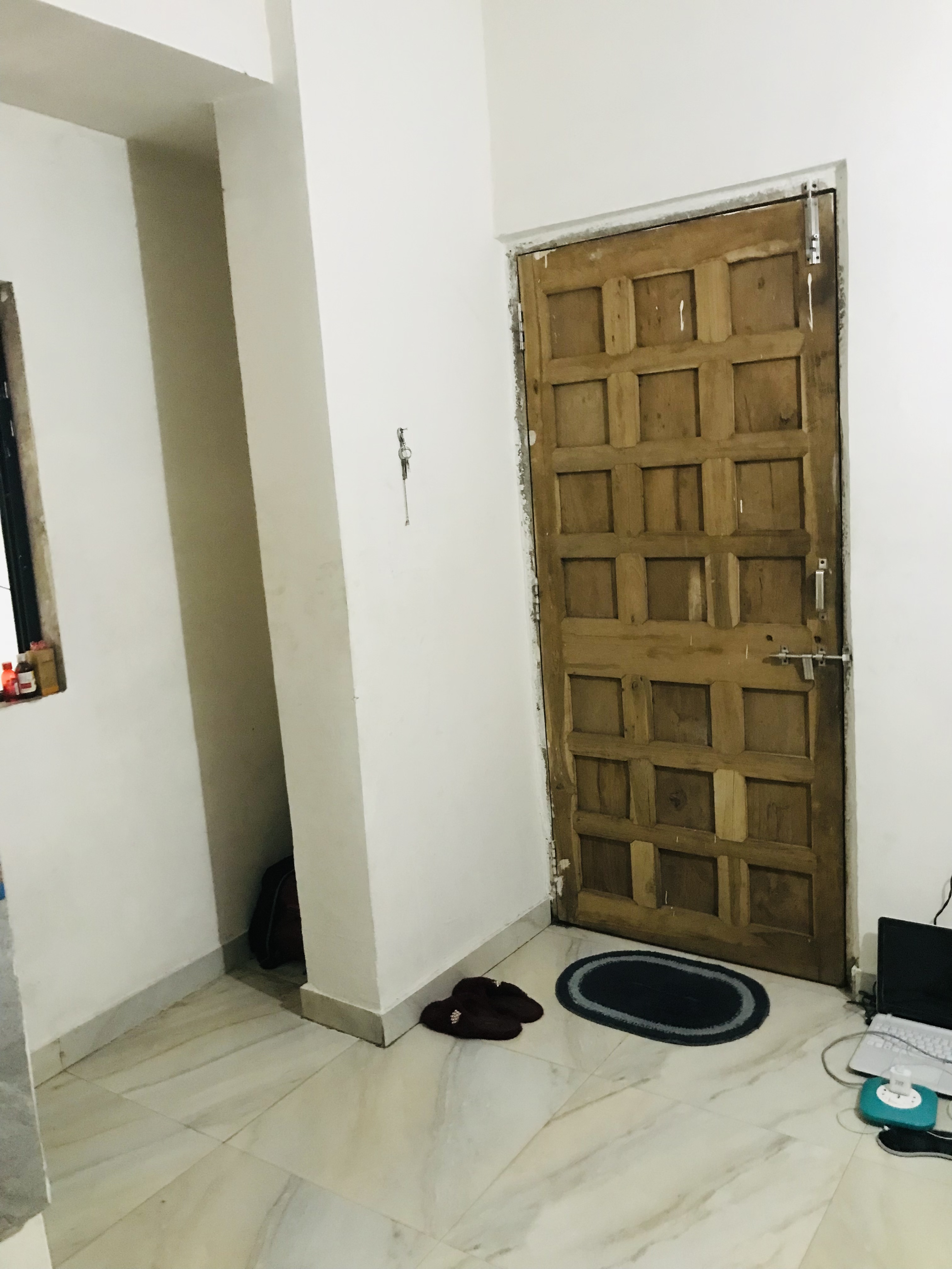 1BHK · Semi Furnished · Apartment