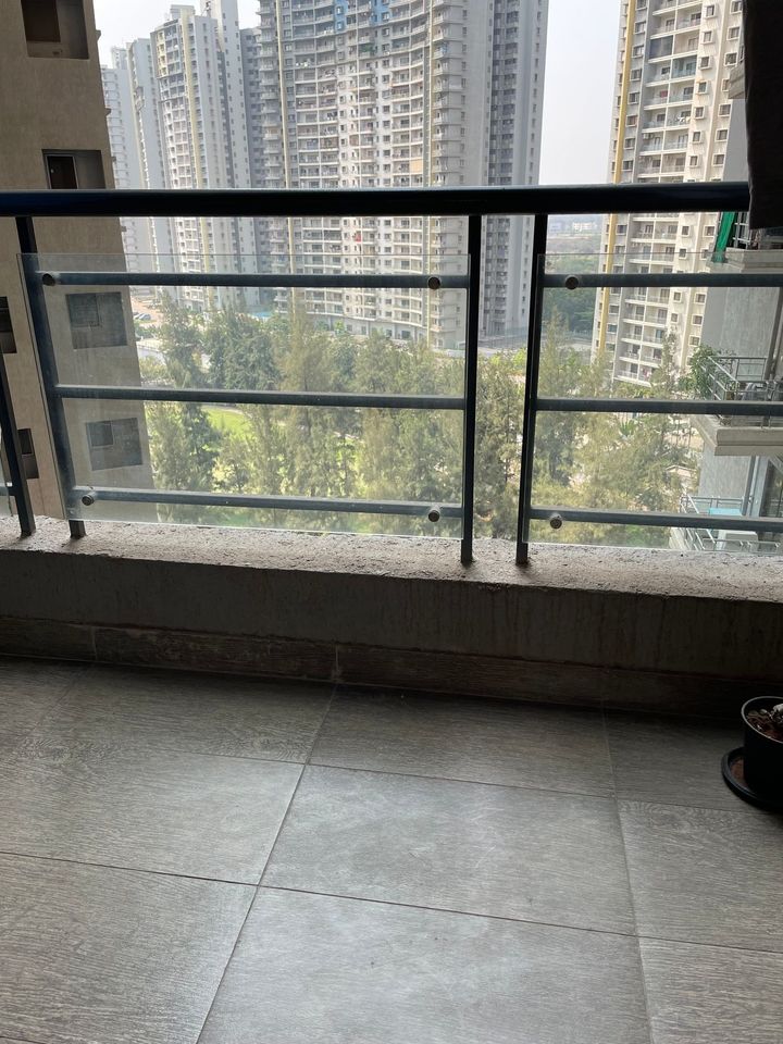 2BHK · Semi Furnished · Apartment
