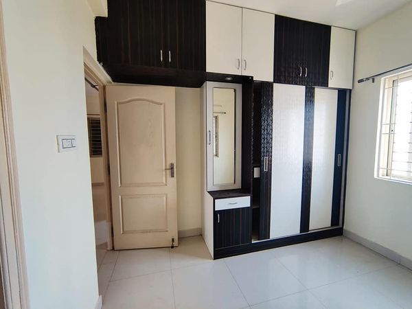 3BHK · Semi Furnished · Apartment