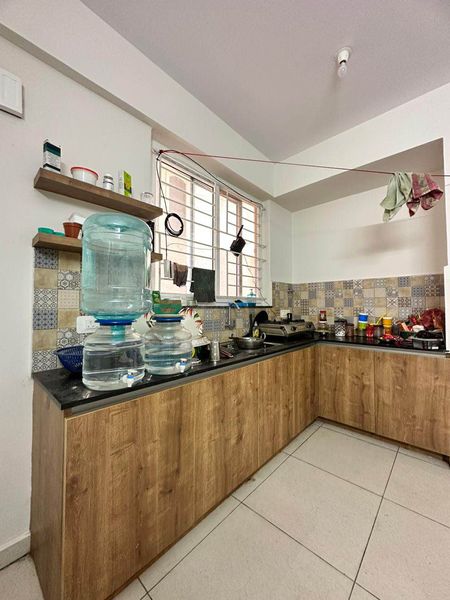 1BHK · Semi Furnished · Apartment