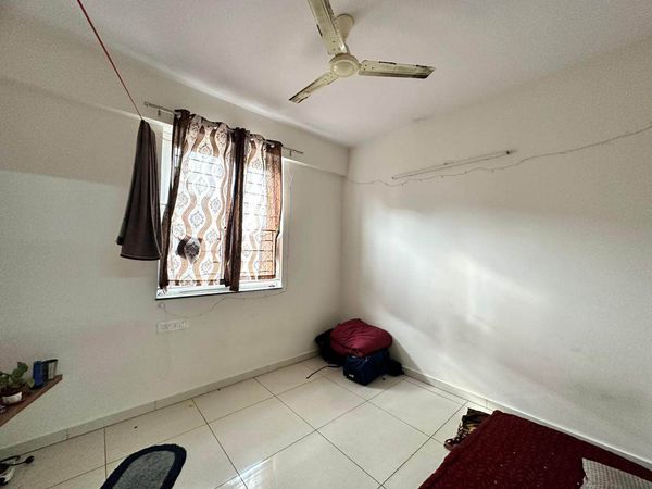 1BHK · Semi Furnished · Apartment