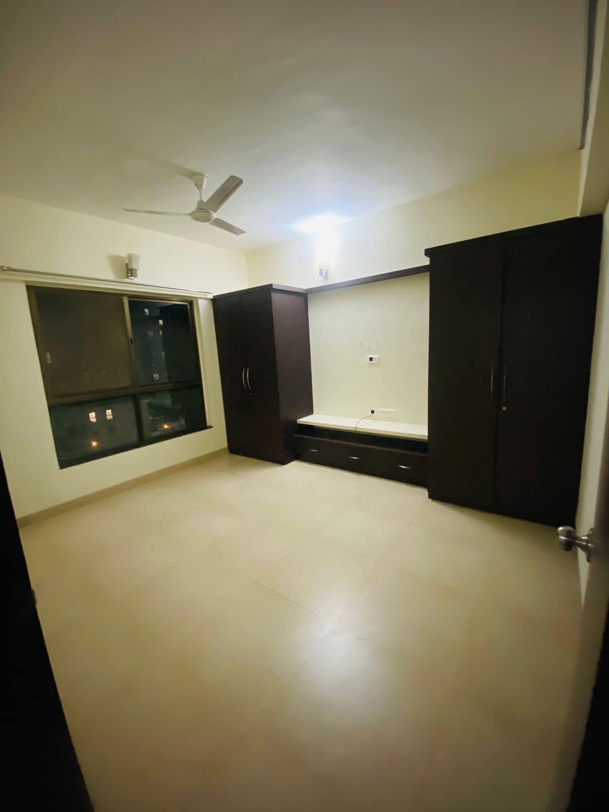 3BHK · Semi Furnished · Apartment