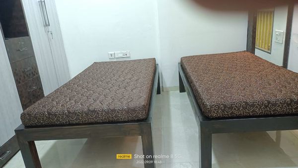 Single Room · Furnished · Apartment