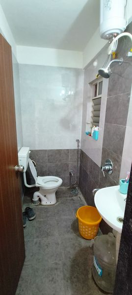 2BHK · Semi Furnished · Apartment