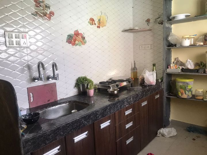 1RK · Semi Furnished · Apartment