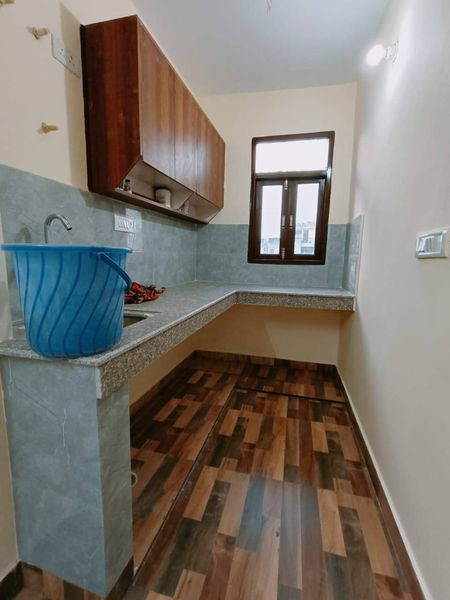 1BHK · Semi Furnished · Apartment
