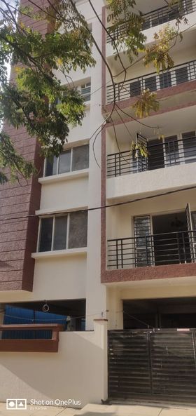 2BHK · Semi Furnished · Apartment