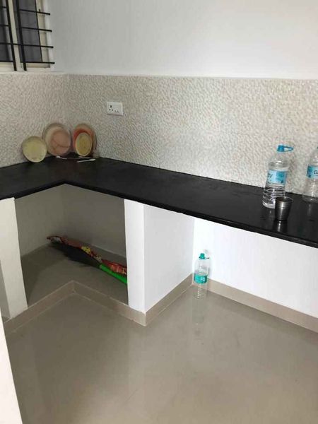 1BHK · Semi Furnished · Apartment