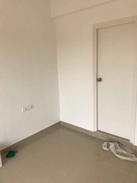 1BHK · Semi Furnished · Apartment