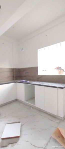 1BHK · Semi Furnished · Apartment