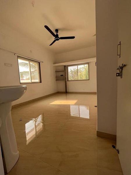 2BHK · Semi Furnished · Apartment