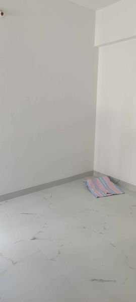 1BHK · Semi Furnished · Apartment
