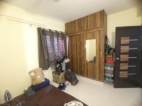 1BHK · Semi Furnished · Apartment