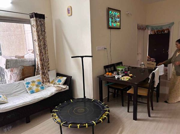 2BHK · Semi Furnished · Apartment