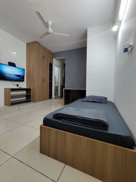 Single Room · Furnished · Apartment