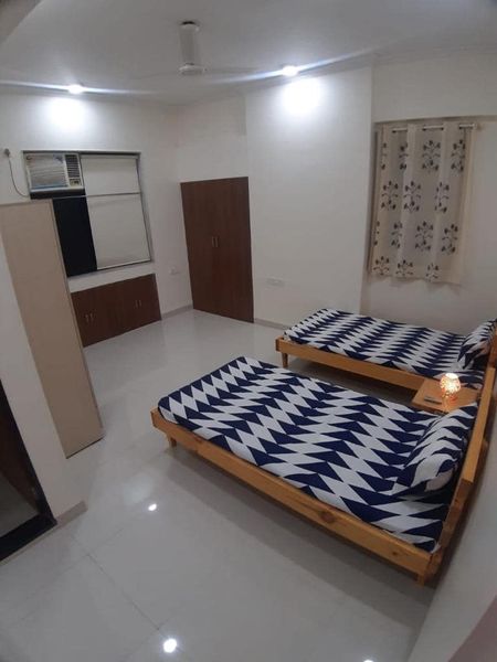 Single Room · Furnished · Apartment