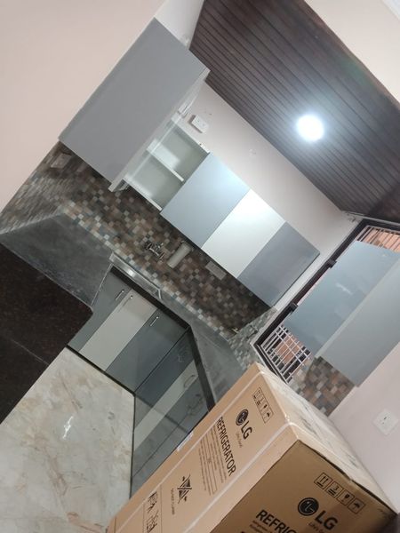 1BHK · Semi Furnished · Apartment