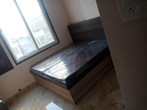 1BHK · Semi Furnished · Apartment