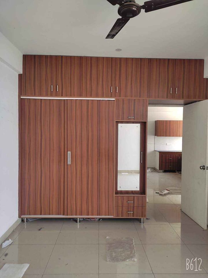 1BHK · Semi Furnished · Apartment