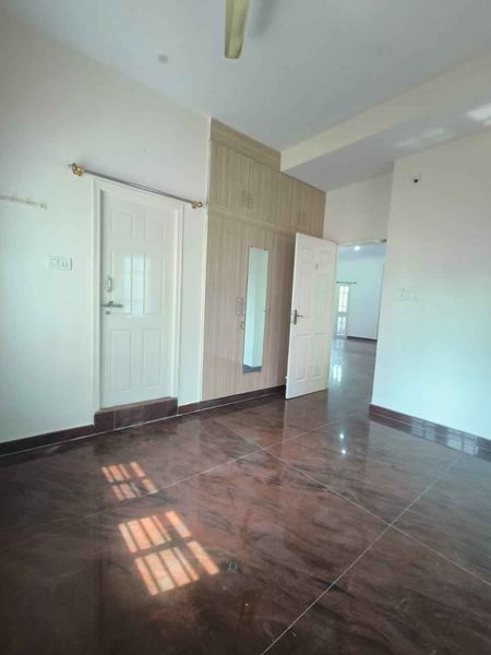 2BHK · Semi Furnished · Apartment
