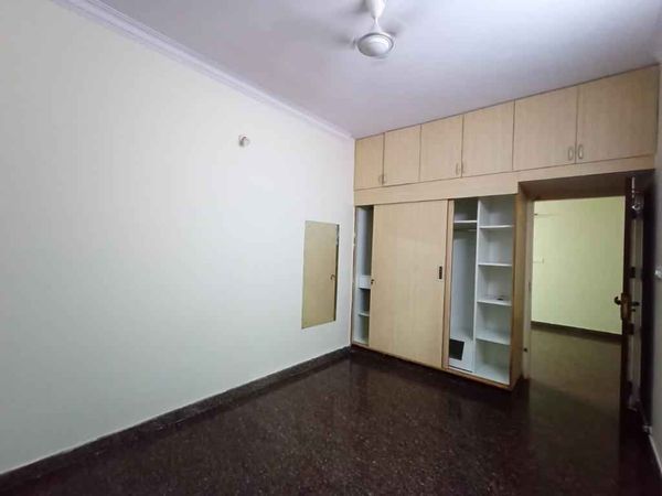 2BHK · Semi Furnished · Apartment