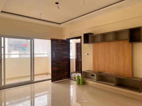 2BHK · Semi Furnished · Apartment