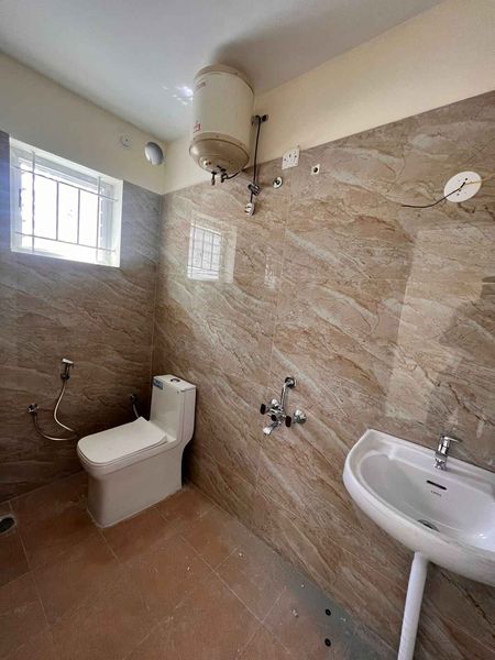 2BHK · Semi Furnished · Apartment