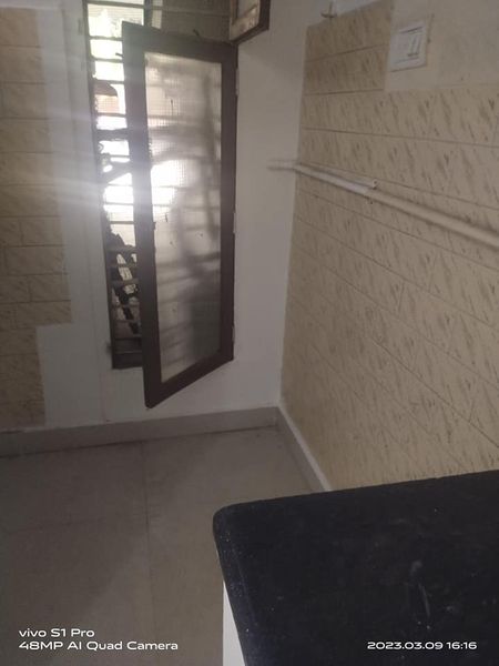 1BHK · Semi Furnished · Apartment