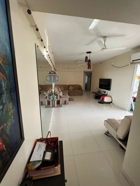 Single Room · Furnished · Apartment