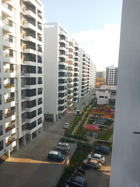 2BHK · Semi Furnished · Apartment