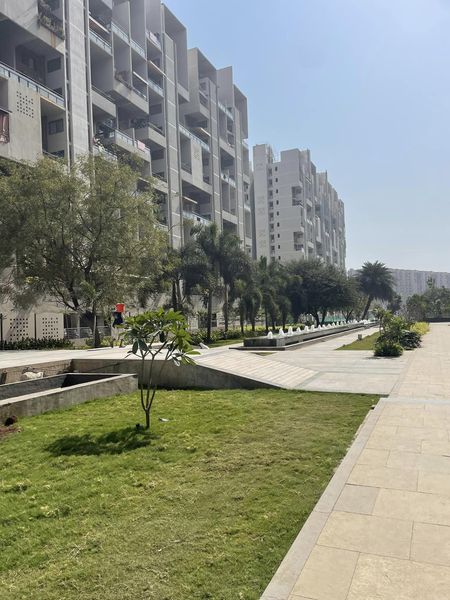 2BHK · Semi Furnished · Apartment