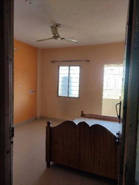 1BHK · Semi Furnished · Apartment