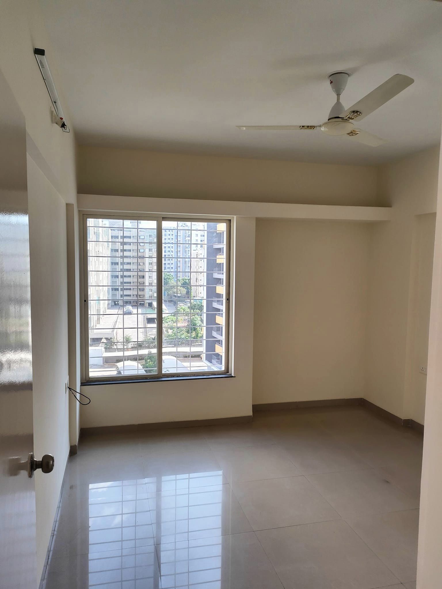 2BHK · Semi Furnished · Apartment