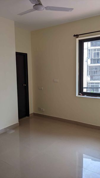 3BHK · Semi Furnished · Apartment