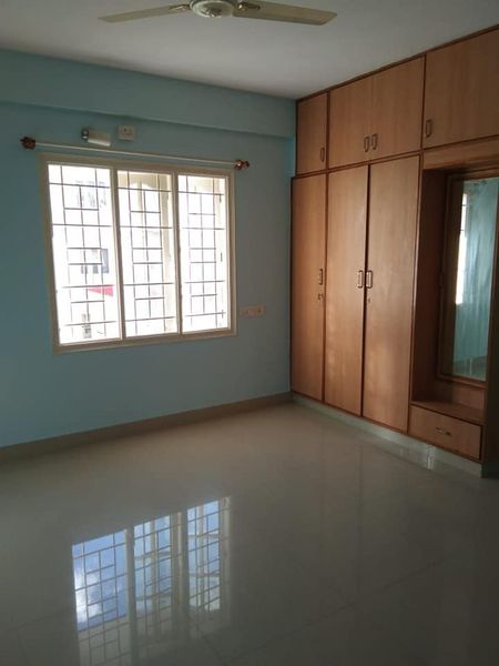 1BHK · Semi Furnished · Apartment