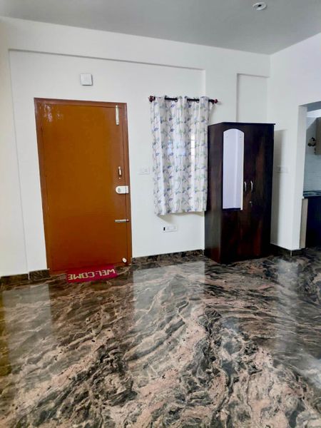 1BHK · Semi Furnished · Apartment