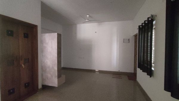 2BHK · Semi Furnished · Apartment